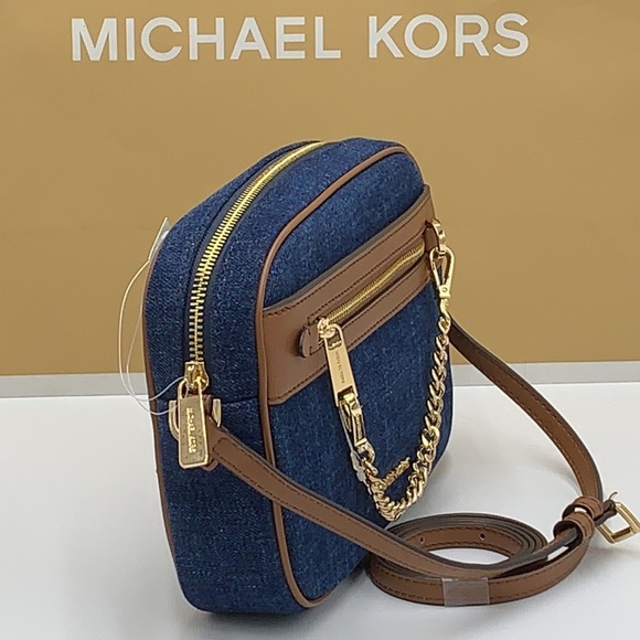 Michael Kors Jet Set Item Large East West Zip Chain Crossbody XBody
INDIGO COLOR - Picture 2 of 16